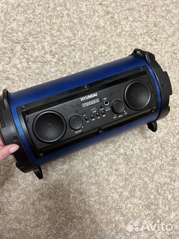 Светящаяся колонка Hyundai