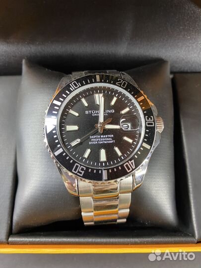 Наручные часы Stuhrling Original 3950A.1