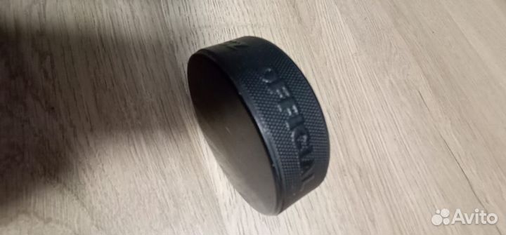 Шайба хоккейная 