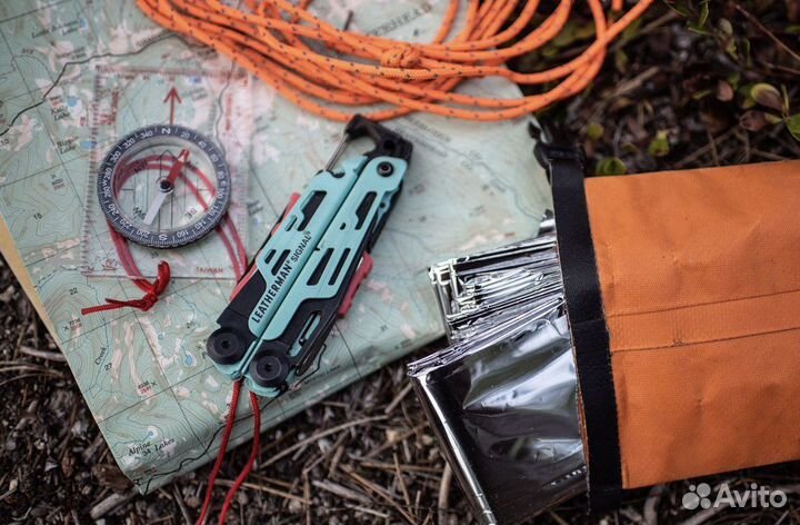 Мультитул Leatherman Signal Aqua