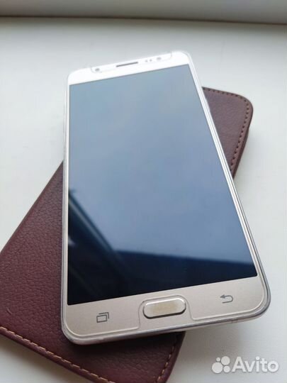 Samsung Galaxy J7 (2016), 2/16 ГБ