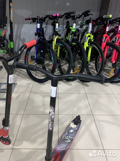 Трюковой самокат