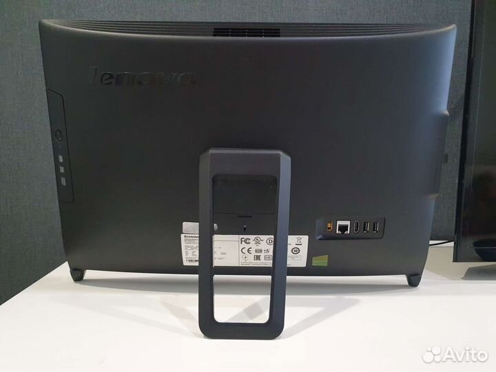 Моноблок Lenovo ideacentre 512gb ssd