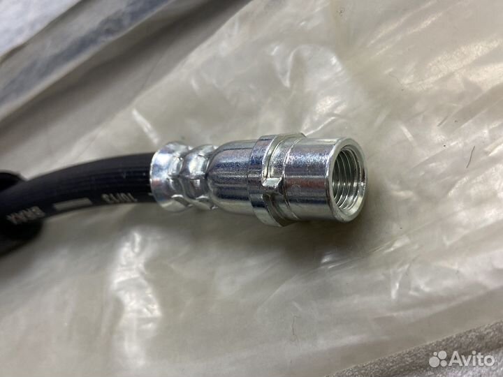 Передний тормозной шланг audi 100 c4 A6 c4