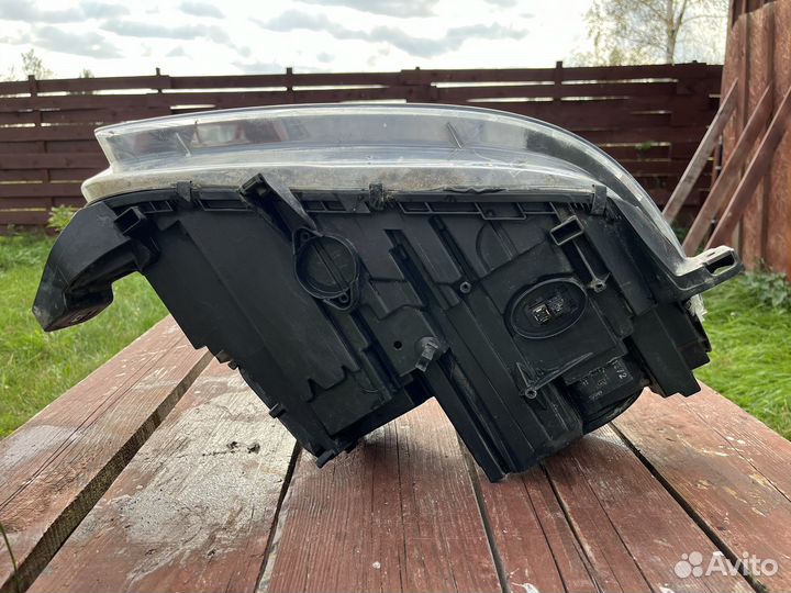 Mercedes GL166 фара передняя левая A1668207361