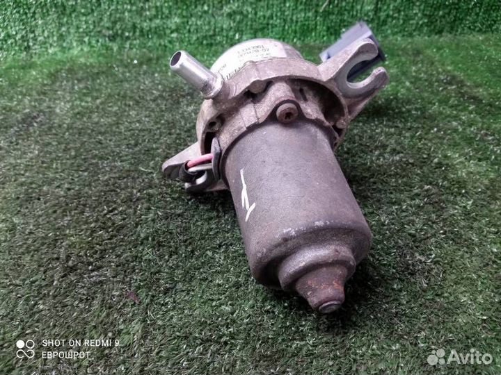 Насос вакуумный Opel Astra J (2010-2016)