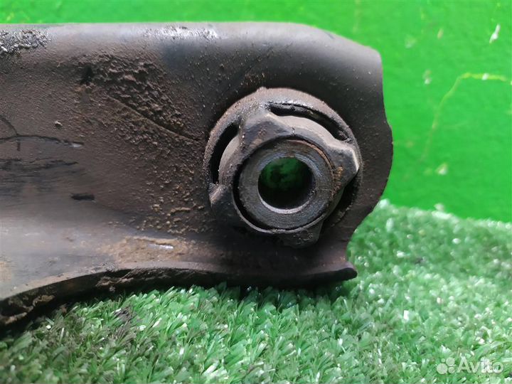 Рычаг передний левый нижний Renault Sandero 1 (BS