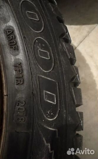 Goodyear Ultragrip 600 205/55 R16 94T