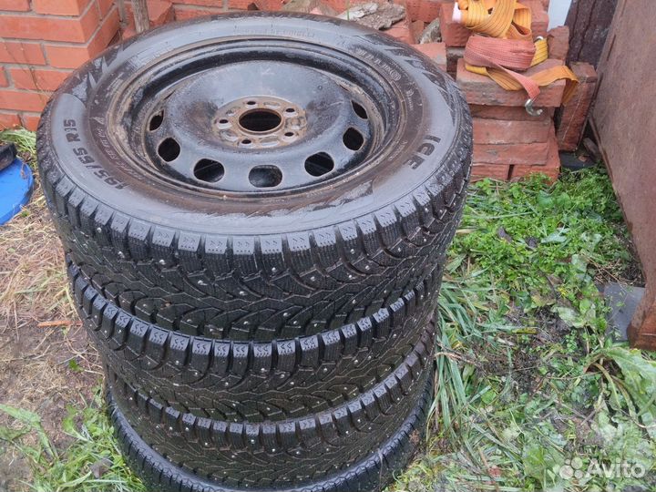 Pirelli Formula Ice 195/85 R15 91M