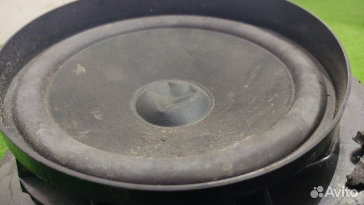 Динамик задний левый Mercedes-Benz W211 седан 2.2