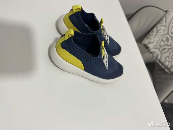 Кроссовки mango