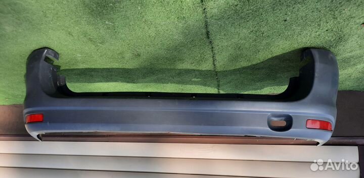 Задний бампер на LADA Largus