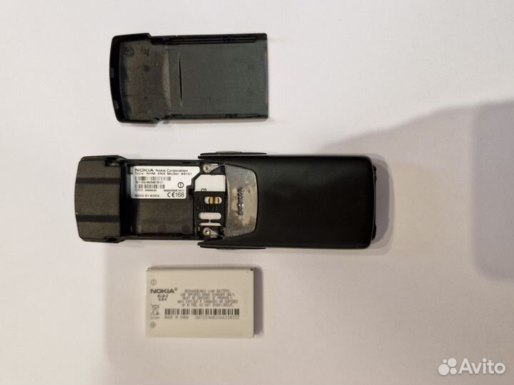 Nokia 8910i