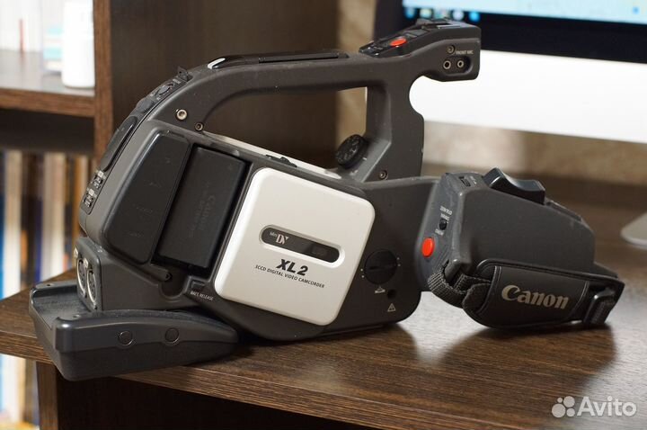 Canon XL-2