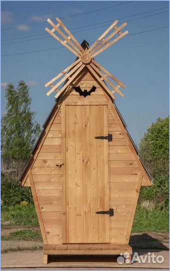 Дачный туалет с кошкой UYH