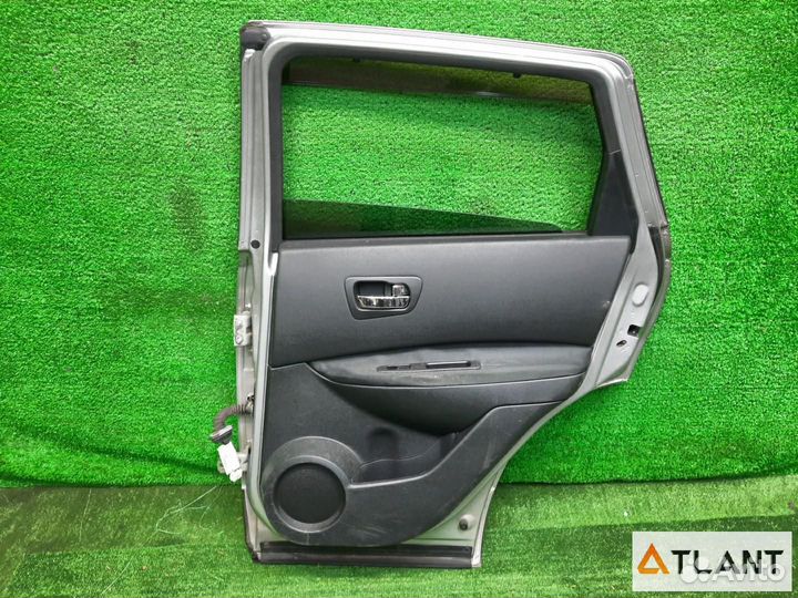Дверь боковая задний правый nissan dualis