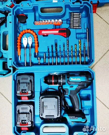 Шуруповерт Makita