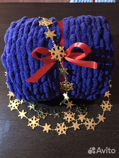 Пледы, шарфы, балаклавы с ушками