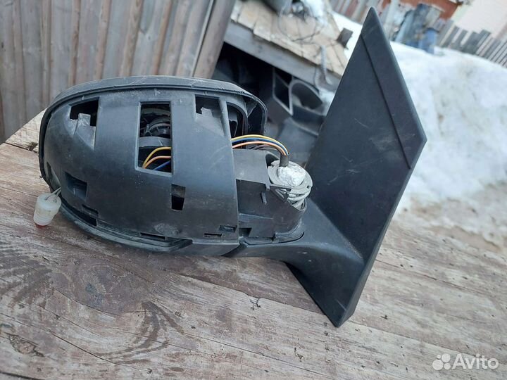 Правое зеркало Форд фокус 2 рейсталинг