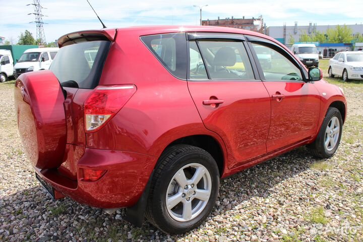 Toyota RAV4 2.0 AT, 2006, 189 000 км