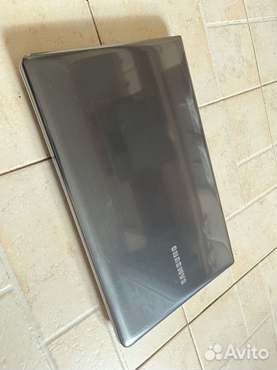 Ноутбук Samsung 15,6