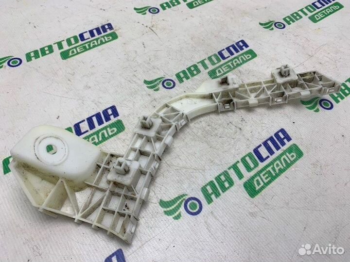 Кронштейн бампера задний правый Mitsubishi Asx