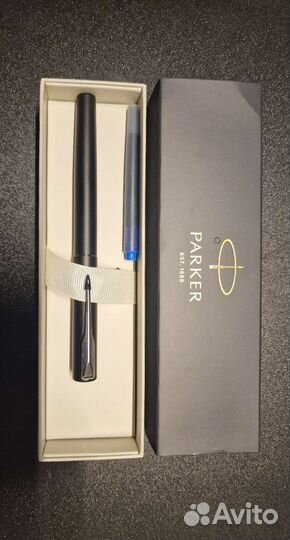 Перьевая ручка parker