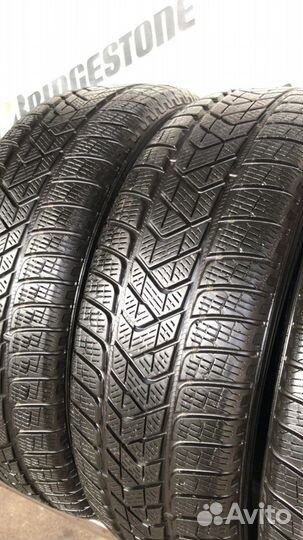 Pirelli Winter Sottozero 3 235/50 R18