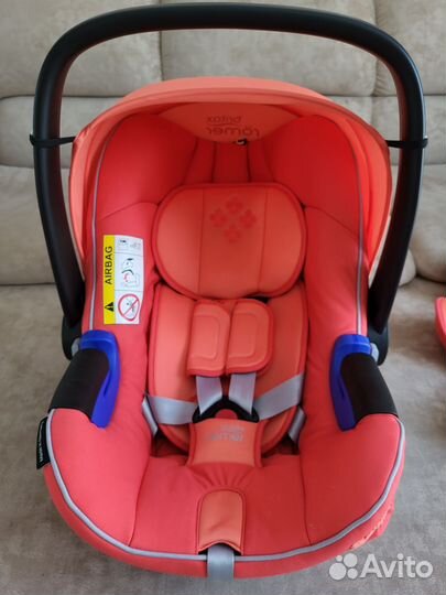 Автомобилтная люлька britax romer