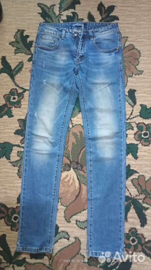 Джинсы мужские