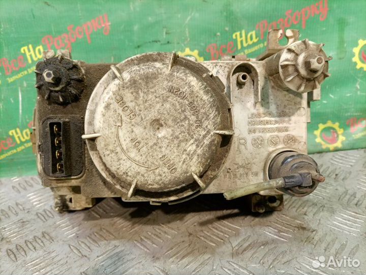 Фара передняя правая Skoda Felicia универсал 1.4