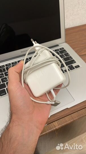 Apple MacBook Air 13 2011