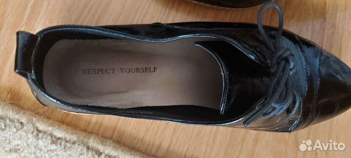 Ботиночки лакированные