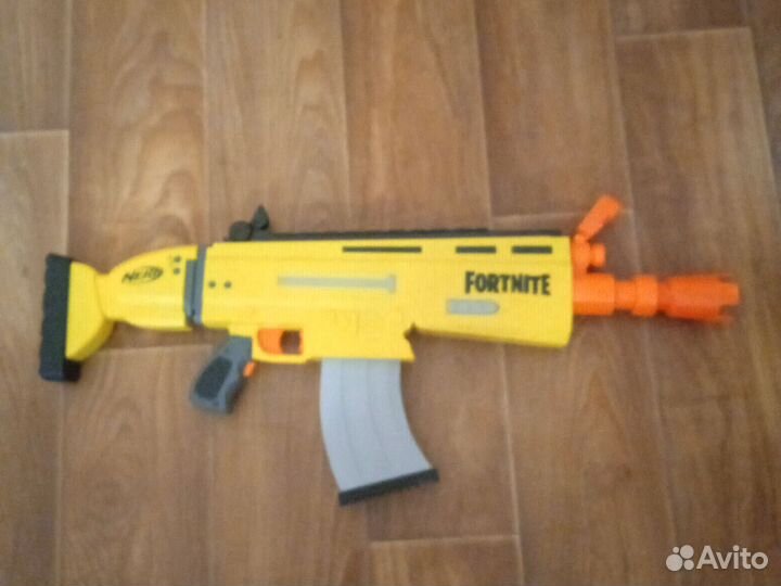 Бластер nerf fortnite