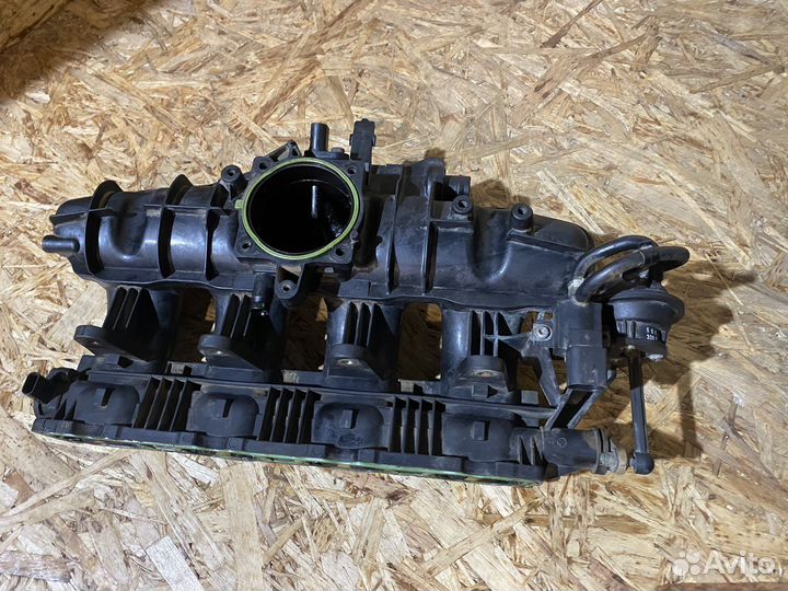 Коллектор впускной 1.8 BZB VW Passat B6 CC 05-12