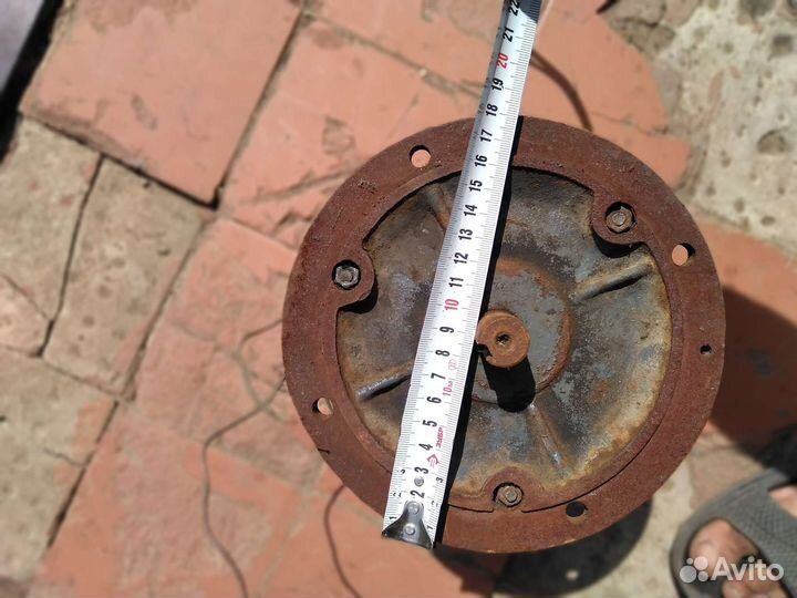 Электродвигатель 220в