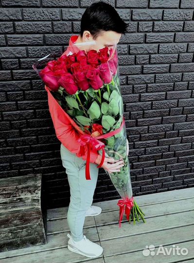 Высокие розы Доставка цветов