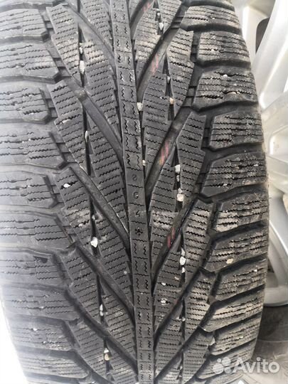 Nokian Tyres Hakka Black 2 SUV 285/60 R18