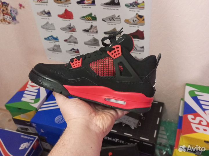 Nike air jordan 4 retro