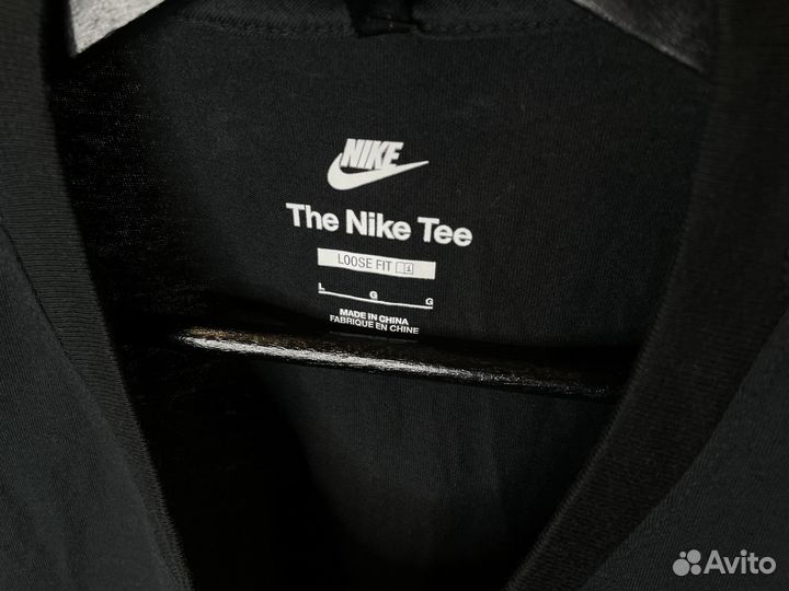 Nike Sneaker Box Black футболка