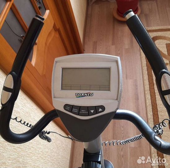 Велотренажер torneo