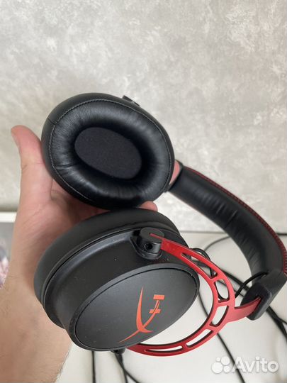 Игровые наушники hyperx