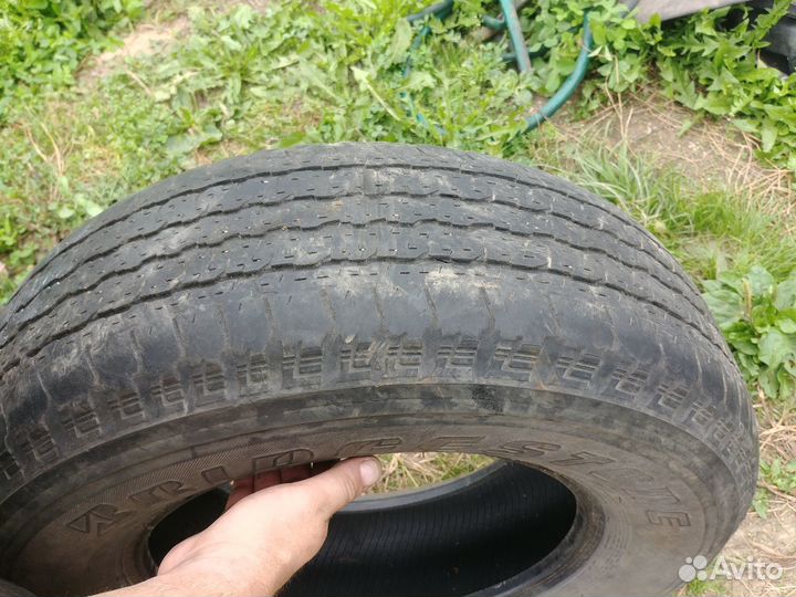 Bridgestone Dueler H/T D840 245/70 R16