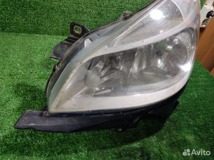 Фара левая Renault Clio 3
