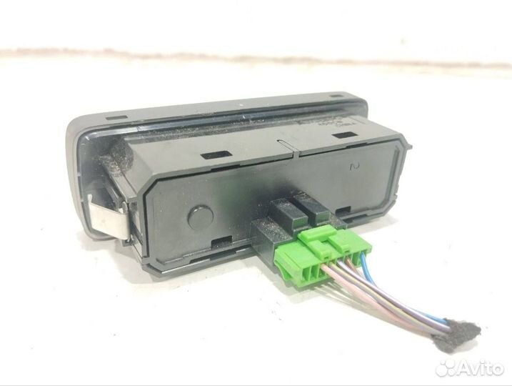 Кнопка открытия багажника Volvo XC90 2 2019