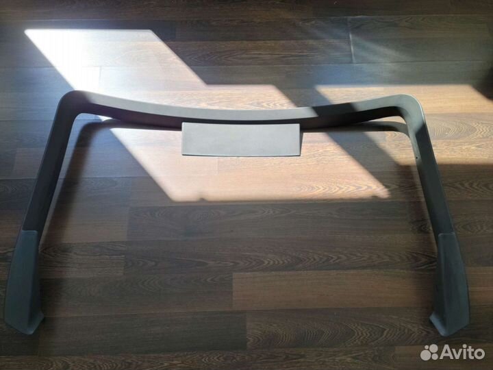 Пластиковая накладка крышки багажника Шкода А7