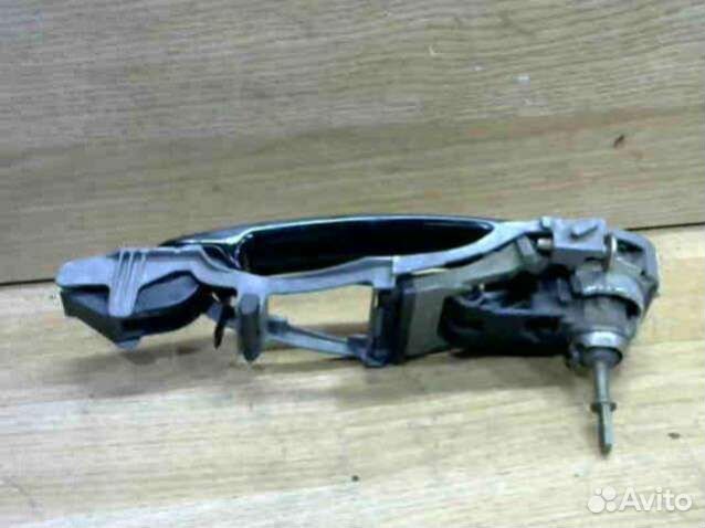 Ручка наружная передняя правая Volkswagen Polo - 4 поколение (2001-2005)