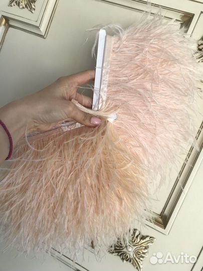 Перья страуса пастельных тонов