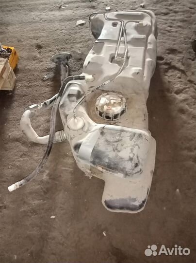 Бак топливный Nissan Tiida C11 2007