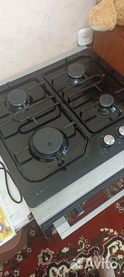 Газовая варочная панель 4 конфорки